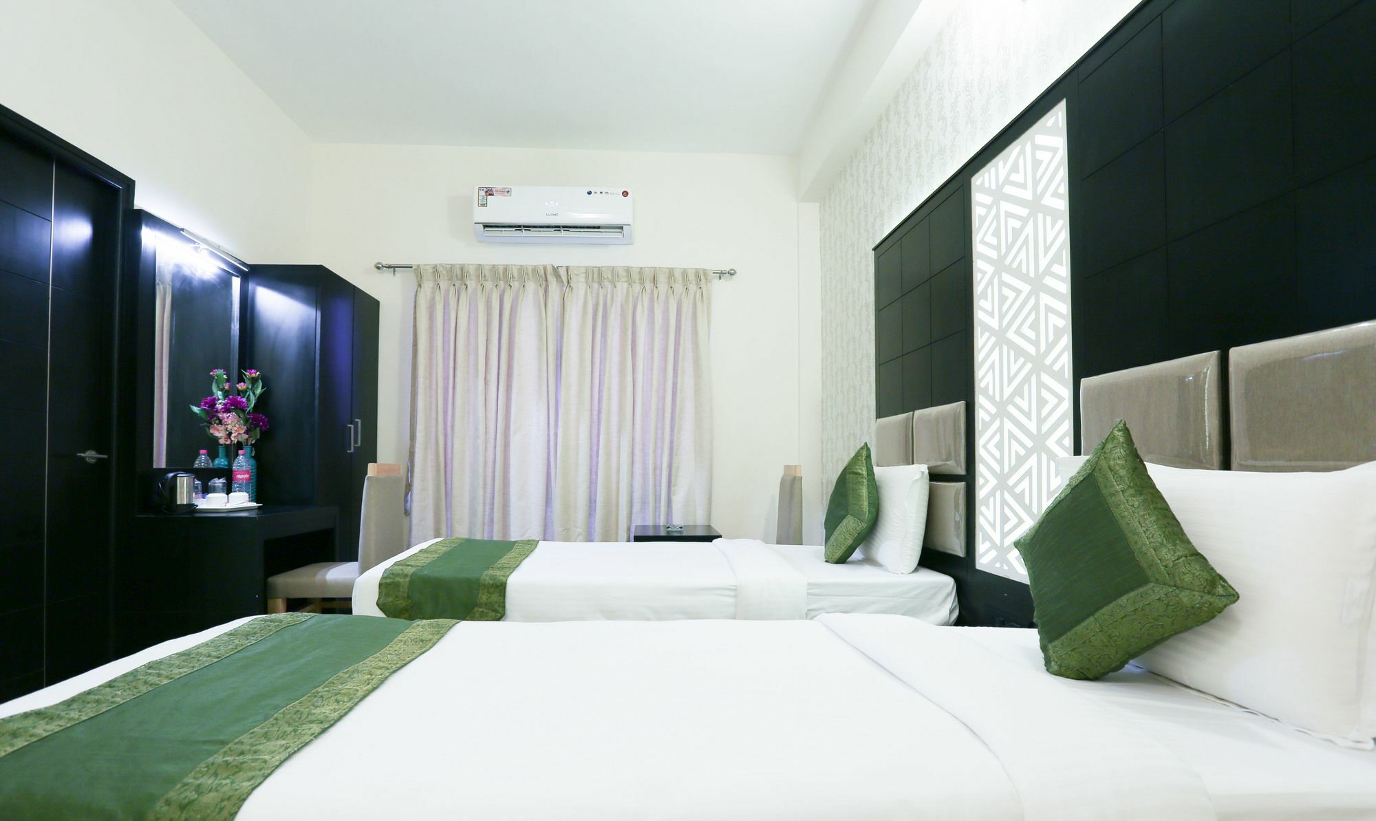 Treebo Emirates Residency Hotel Chennai Luaran gambar