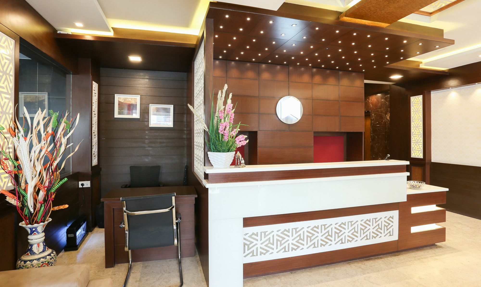 Treebo Emirates Residency Hotel Chennai Luaran gambar